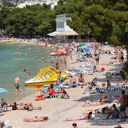 And With Parking Space - 9128 Pensionat Makarska