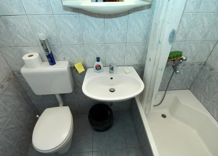 Casa de hóspedes And With Parking Space - 9128